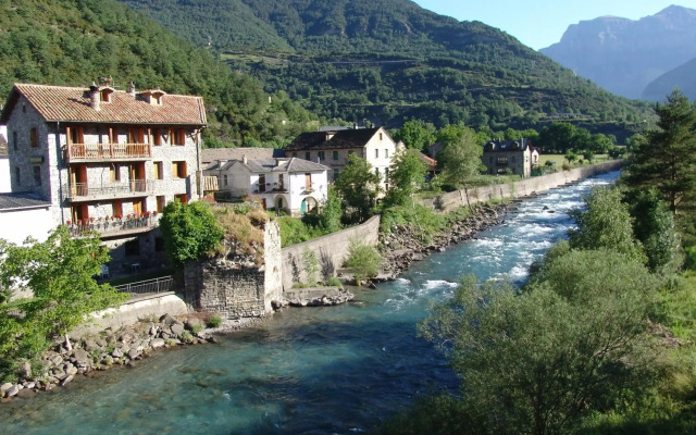 Hotel Pradas Ordesa