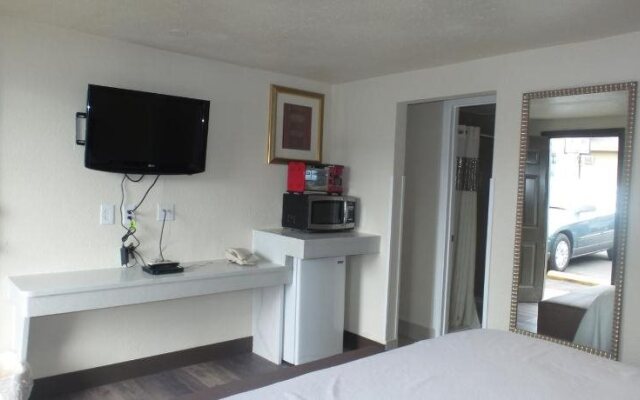 Del Rancho Motel By Townhouse Portland OR Hwy 205