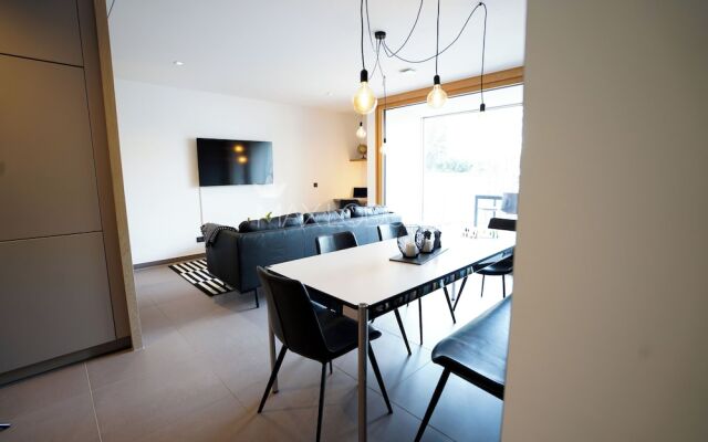 Max Lodging GmbH & Co KG