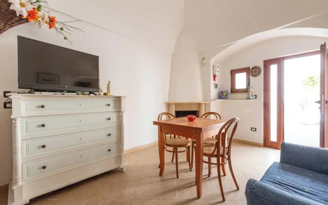 4098 Alcova Barone by Barbarhouse