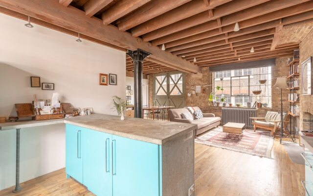 Stylish 2 Bedroom Flat In Southwark