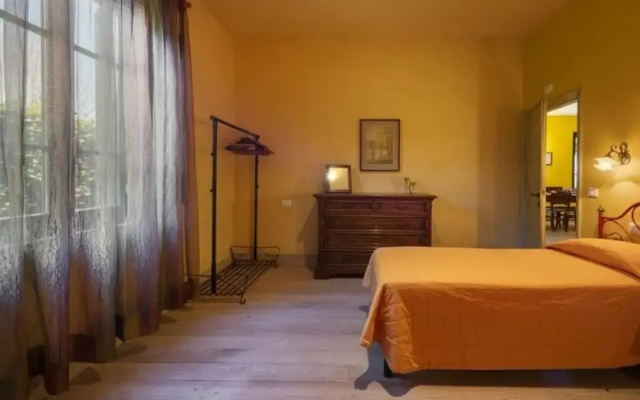Villa Popiglio Comfortable Holiday Residence