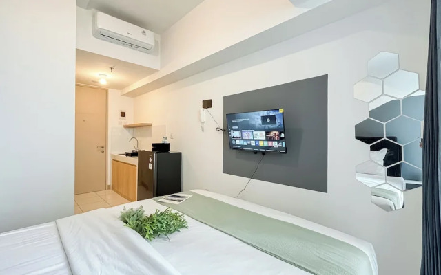 Soft Industrial Look Studio At Tokyo Riverside Pik 2 Apartment