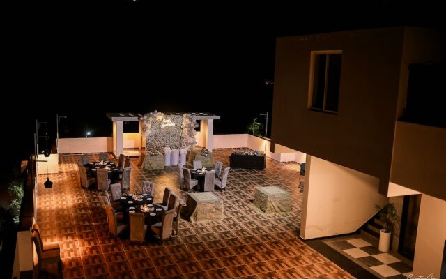 Hotel Paramount Udaipur