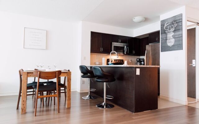 2 bedroom spacious apartment in Downtown Toronto - EPS 88867