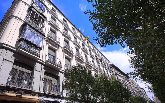 Design Apartment In The Center Of Madrid 2Bedrooms Teatro Real Iii