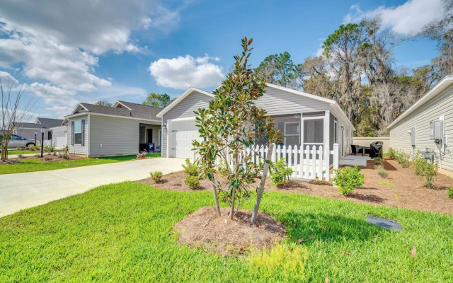 Pool Access, Patio & Grill: Sunny Florida Escape!