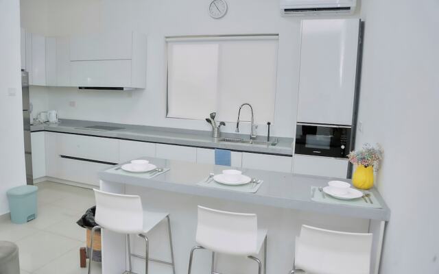 Bluerock Residences