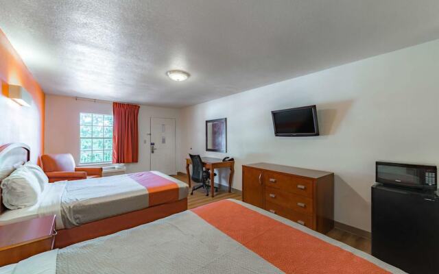 Executive Inn