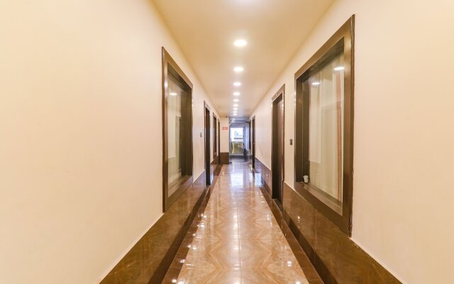 Fabhotel Sky Awadh