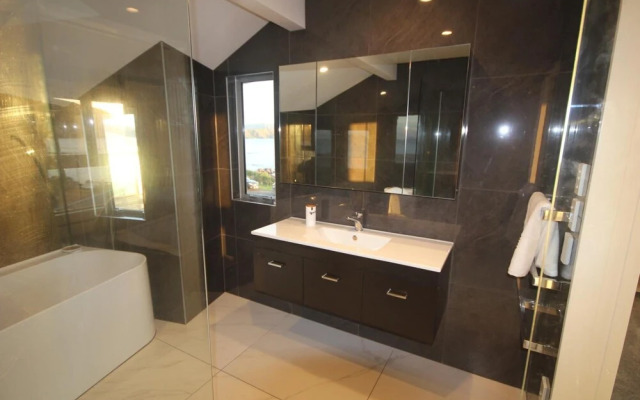 Wellington Beach Suite