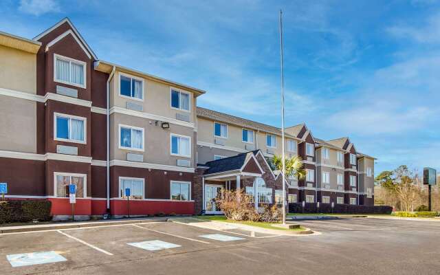 Quality Inn & Suites Augusta Fort Eisenhower Area