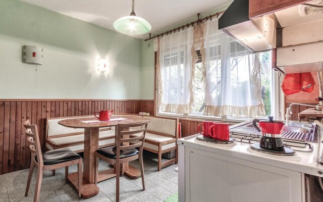 Nice Home in Pula With Wifi and 2 Bedrooms