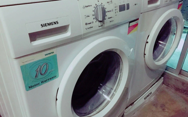 Minimis Hostel