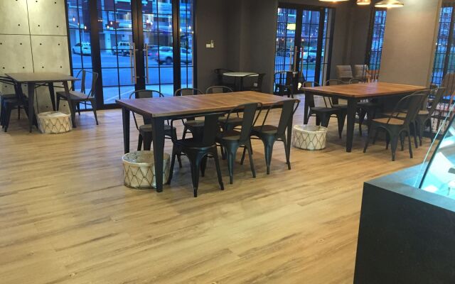 OYO 488 Delight Residence