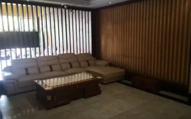 Feicui Gongting Hostel