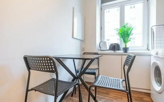 Charming 1BR Near Prater and Danube