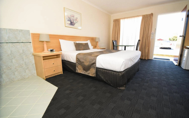 Sandown Heritage Motel – Guest Rooms – Melbourne