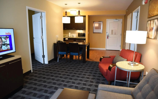 TownePlace Suites Lawrence Downtown