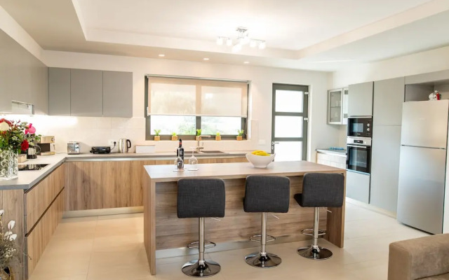 Lilium Apartment