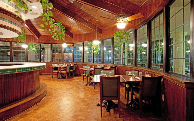 Hotel Indigo Mount Pleasant by IHG