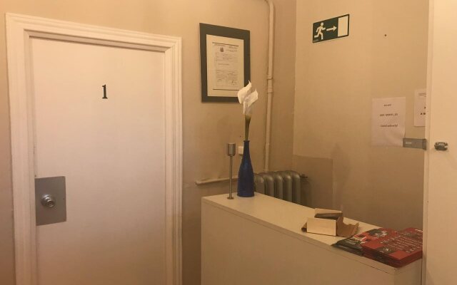 Hostal MYD Los Perales