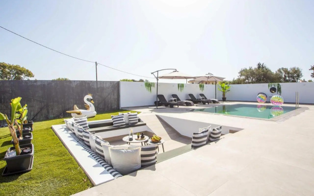 Platanos House