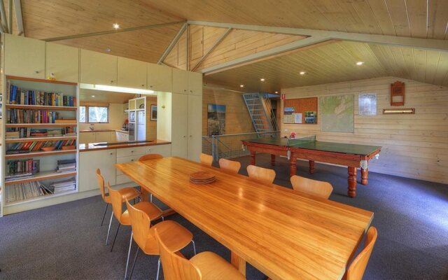 Warreen Chalet