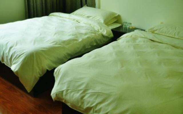 Qiandaohu Qinglu Inn