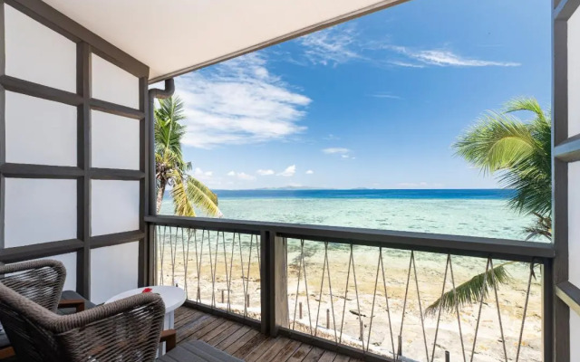 Beachcomber Island Resort