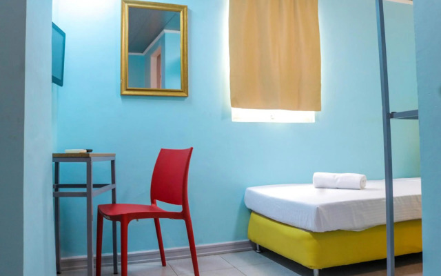 RedDoorz Plus near UV Mandaue Cebu