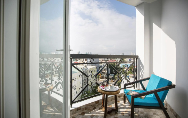 Sofia Suite Hotel Danang