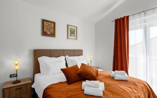 Luxury Villa With Swimming Pool and Sauna