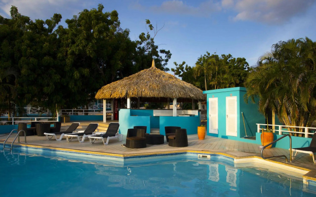 Bon Bini Seaside Resort