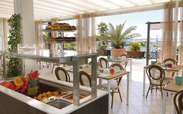 Hotel La Brezza