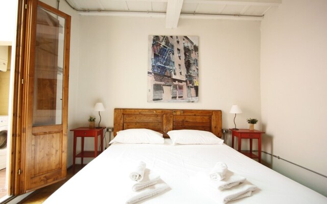 Artistic Flat in Oltrarno Florence