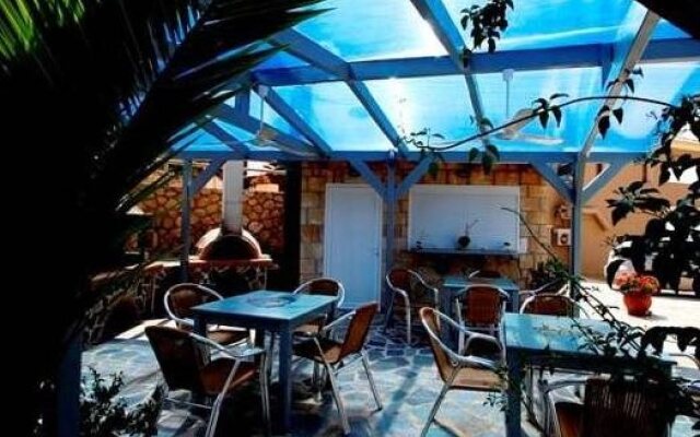 Sirines Apartments