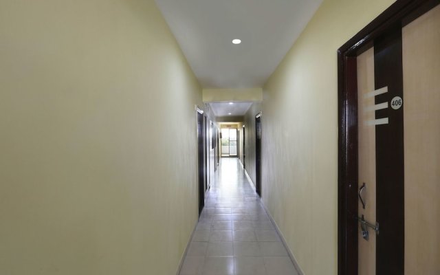 OYO 12748 Govindpuram Apartment