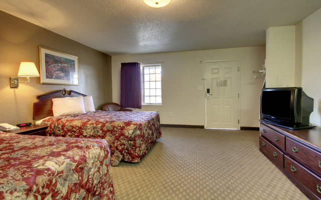 InTown Suites Extended Stay Greensboro NC - Lanada Rd