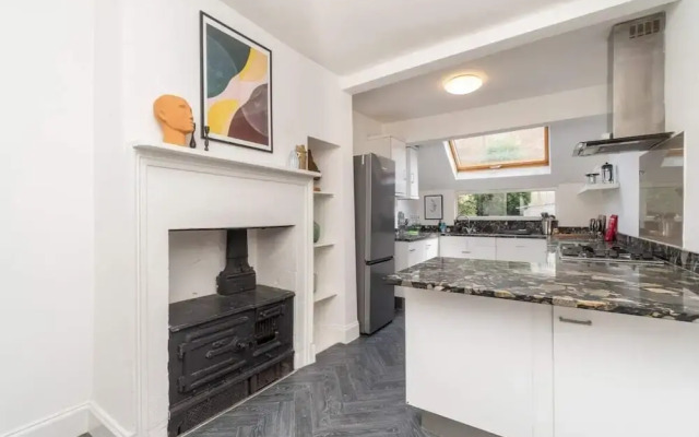 The Pulteney Escape - Bright 4bdr House