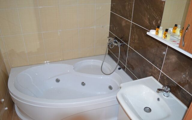Woo Hotel