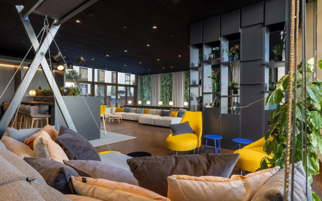 Radisson Hotel & Suites Zurich