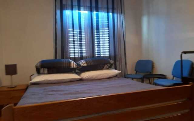 Enzo Apartment With Air-condition and Wi-fi