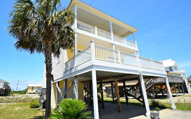 Skipper House by RedAwning