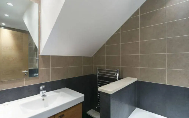 FG Apartments - The West Kensington