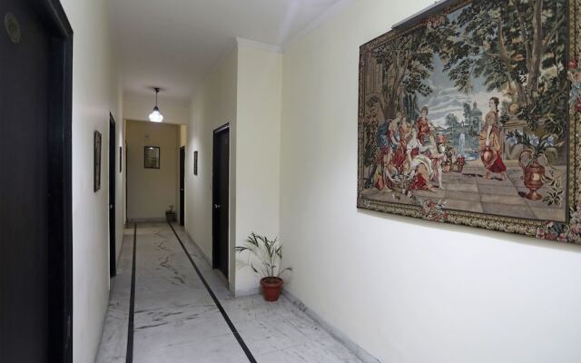 OYO 14875 The Imperial Residency