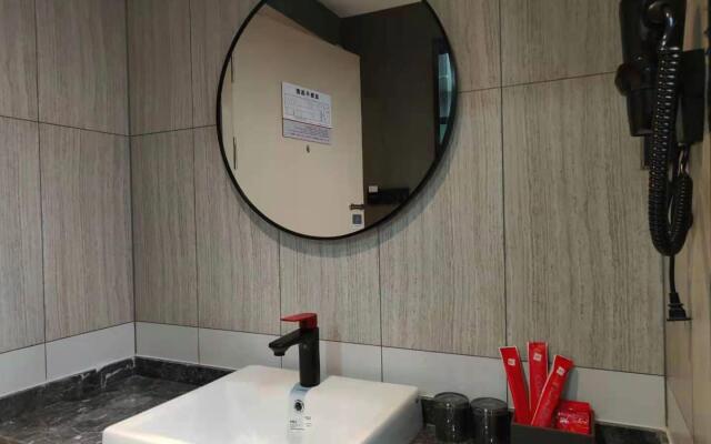 Thank Inn Shanxi Yangquan Pingding County Lingxiu Huating