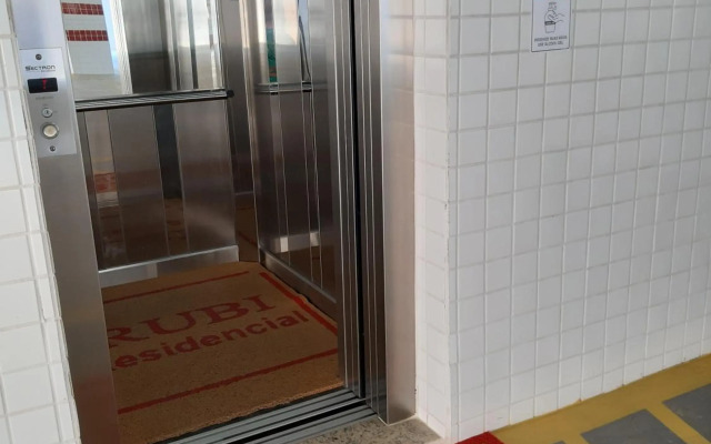 RUBI 305 - 200 mts da praia