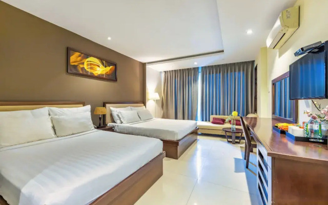 The Noble Swan Central Dong Du Hotel