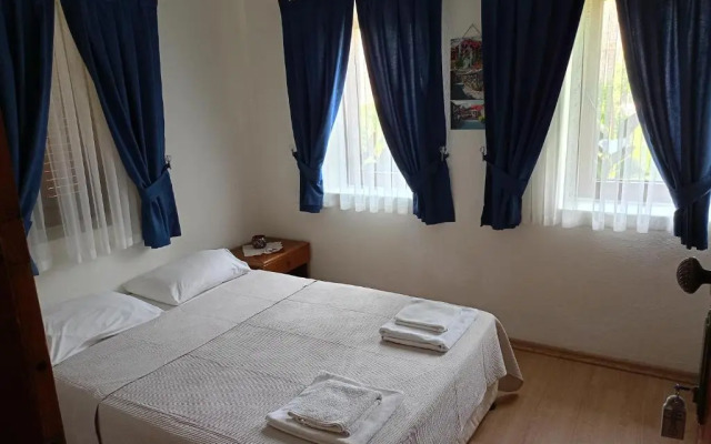 Yukser Hostel